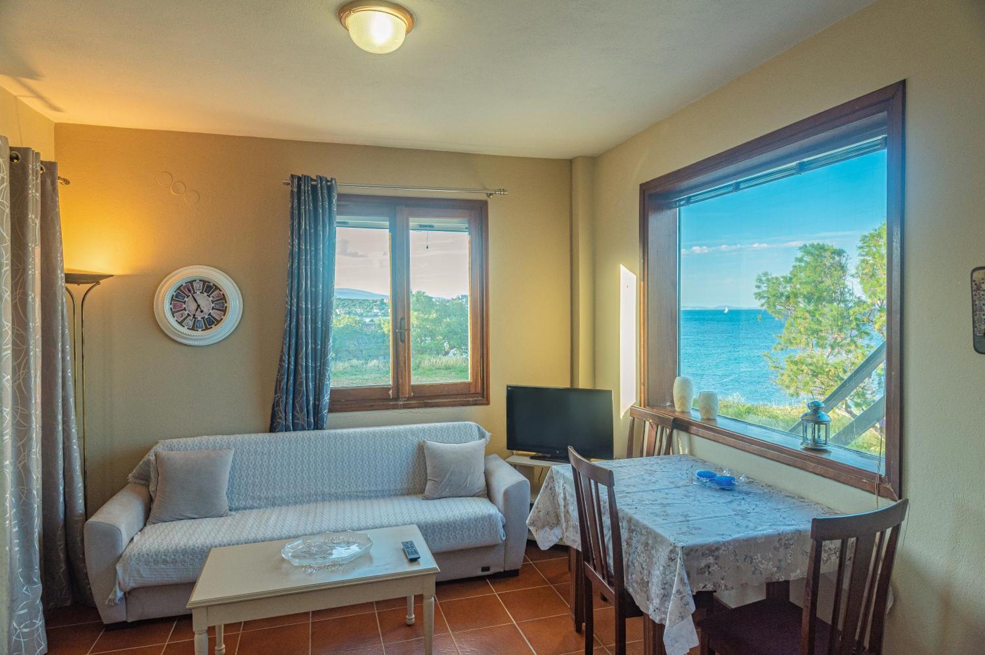 Aegean Bliss Residences Karfas การ์ฟัส ภายนอก รูปภาพ